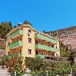 *** Hotel Bolonja Albanien
